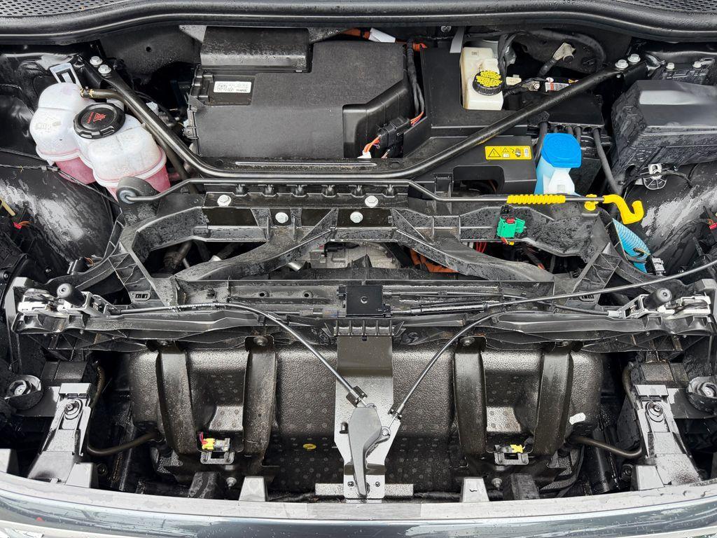 Audi Q4 e-tron view 31