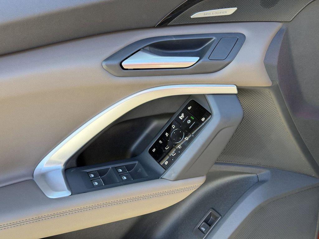 new 2025 Audi Q5 car, priced at $53,672