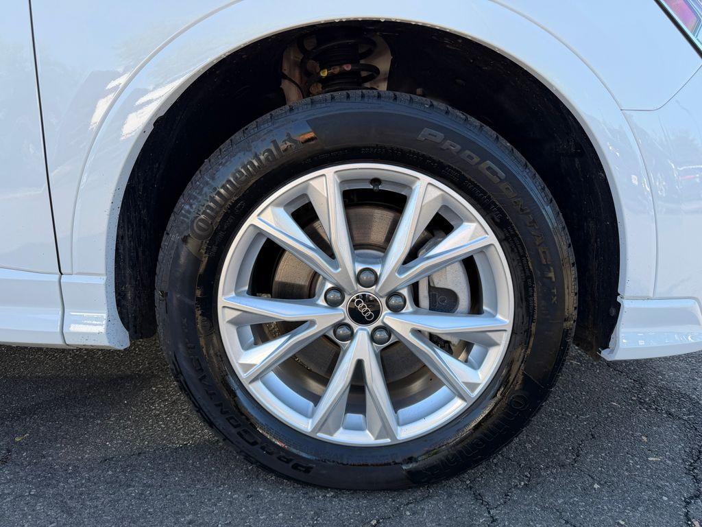 used 2023 Audi Q3 car, priced at $32,995