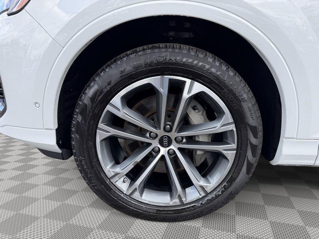 used 2025 Audi Q7 car, priced at $49,888