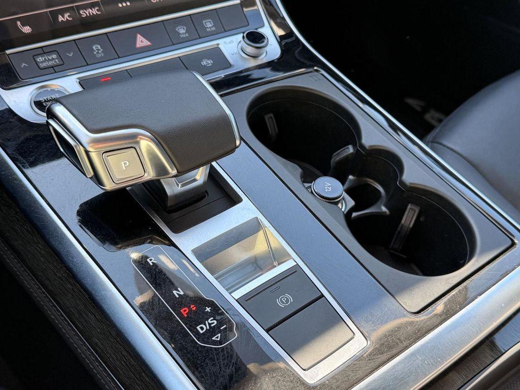 used 2023 Audi Q7 car, priced at $39,500