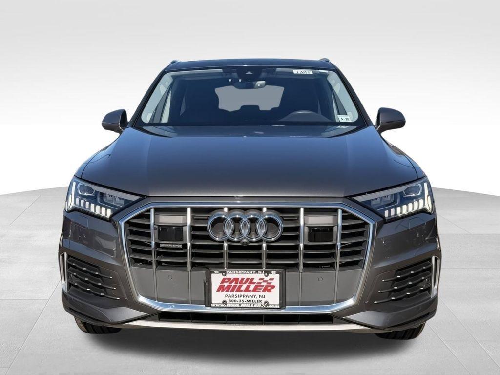 used 2023 Audi Q7 car, priced at $39,500