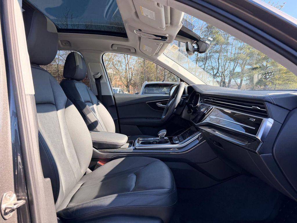 used 2023 Audi Q7 car, priced at $39,500