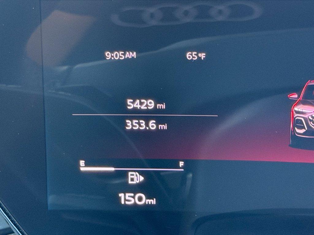 Audi Q5 view 26