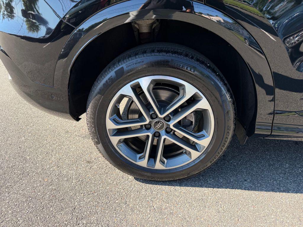 used 2025 Audi Q5 car, priced at $47,990