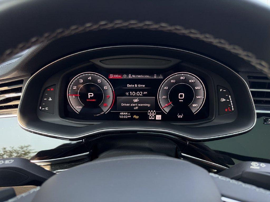 Audi Q7 view 23