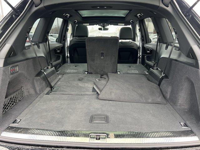 used 2025 Audi Q7 car, priced at $52,895