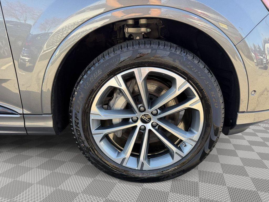 used 2025 Audi Q7 car, priced at $47,500
