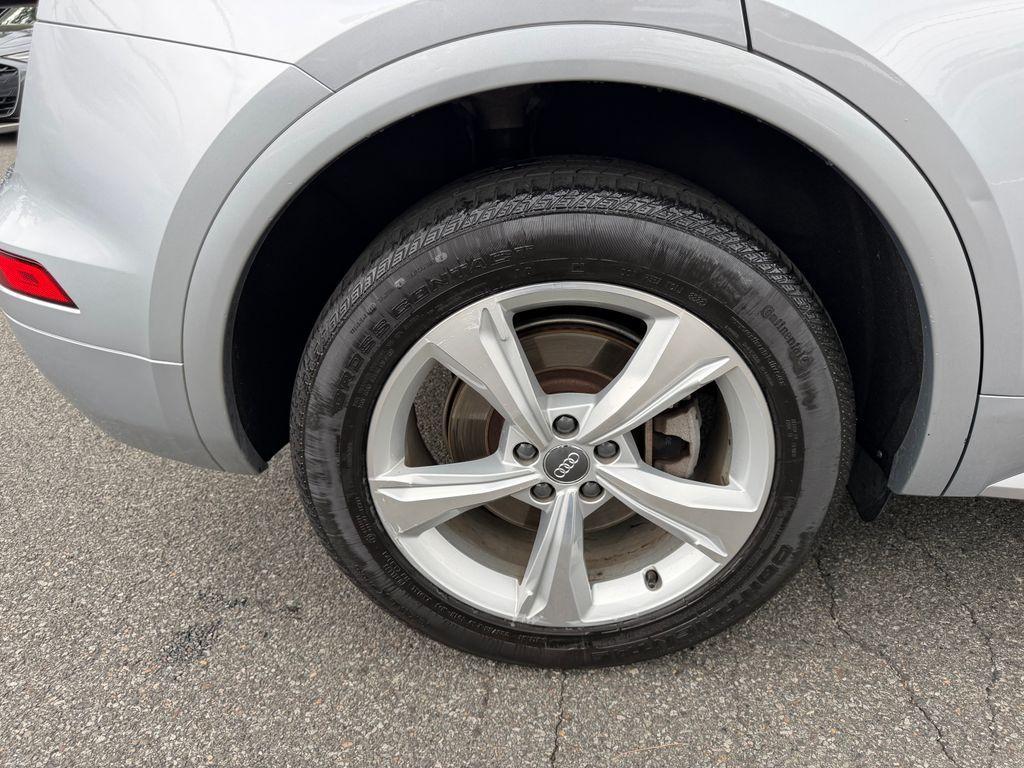 used 2020 Audi Q5 car, priced at $20,888