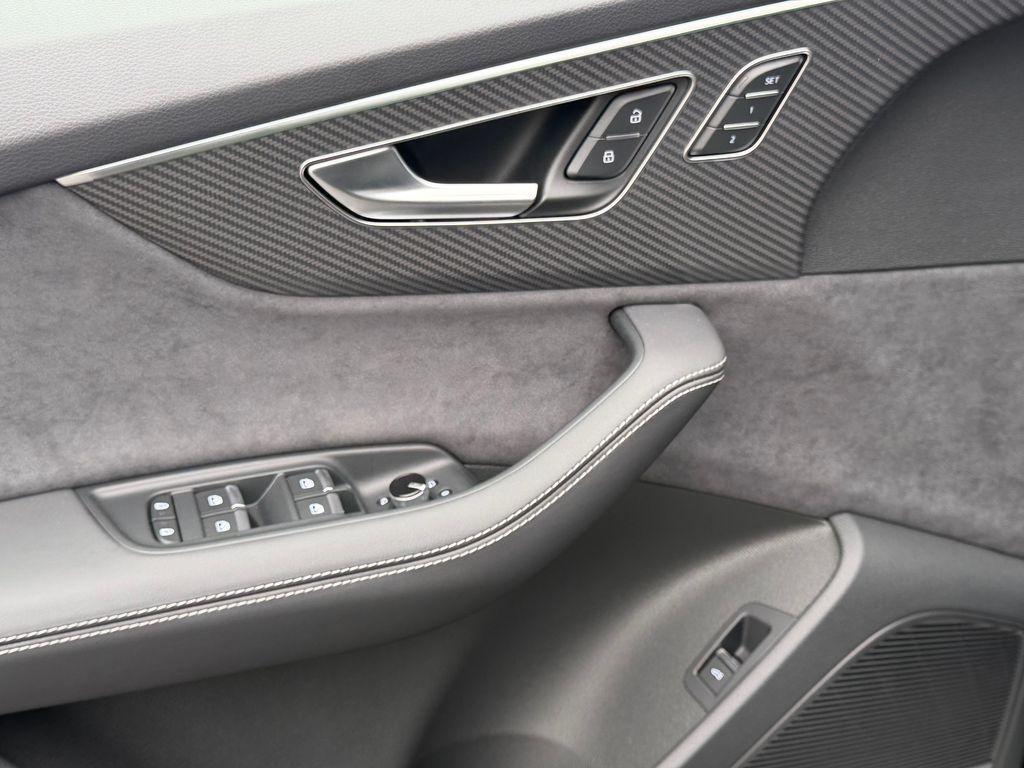 new 2026 Audi SQ7 car, priced at $97,520