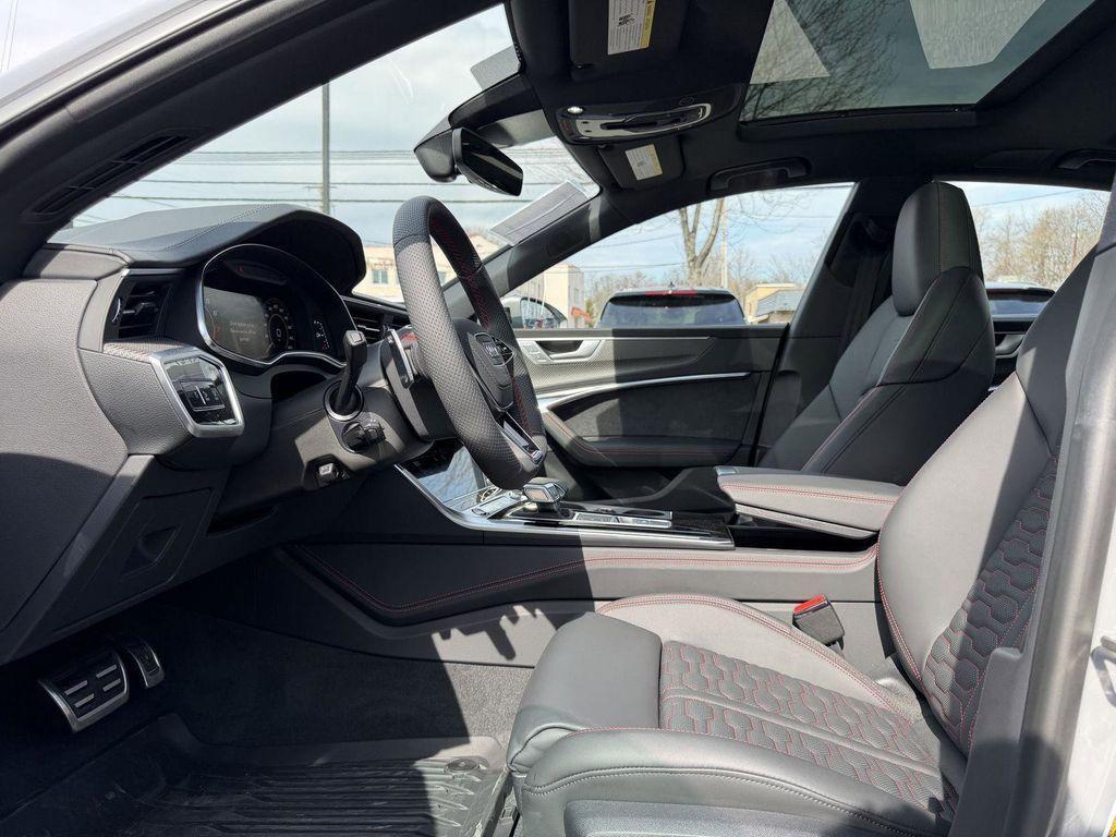 new 2026 Audi RS 7 car, priced at $149,150