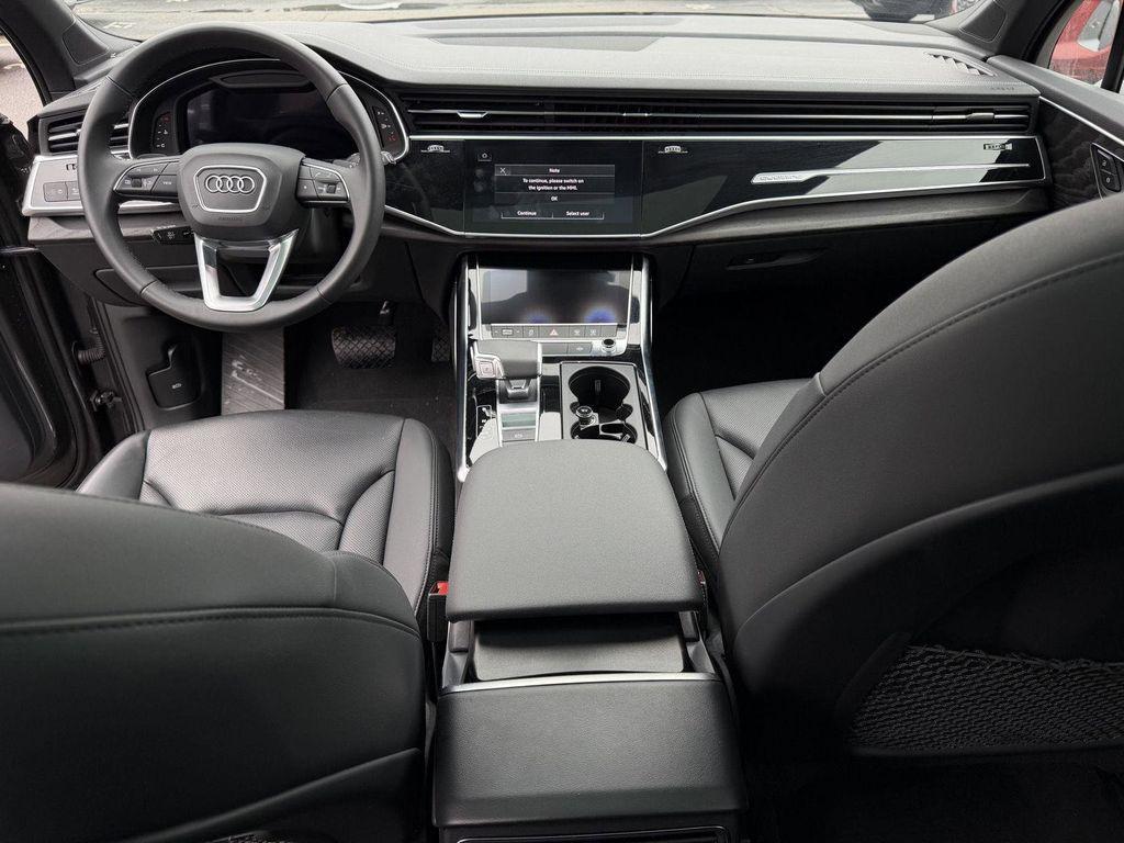 used 2023 Audi Q7 car, priced at $39,250