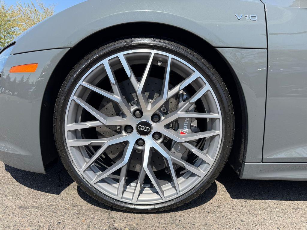 used 2017 Audi R8 car, priced at $192,500