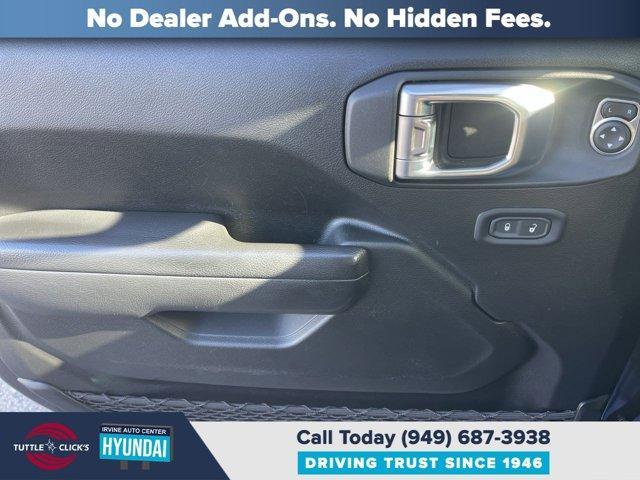 used 2022 Jeep Wrangler Unlimited car, priced at $36,885