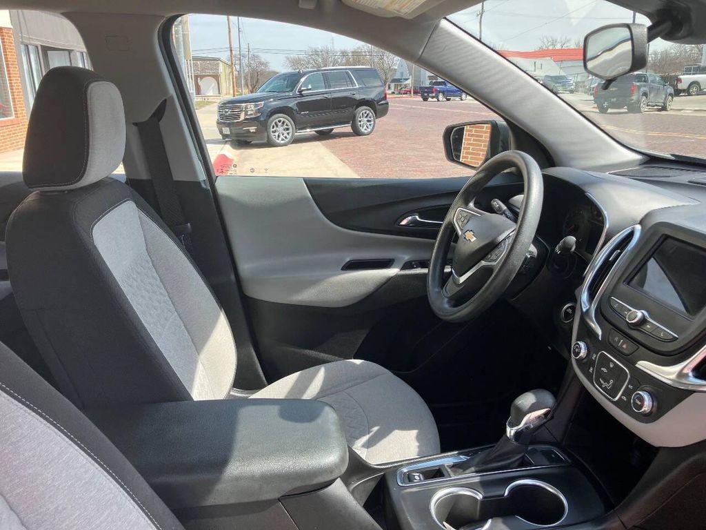 used 2022 Chevrolet Equinox car, priced at $17,250