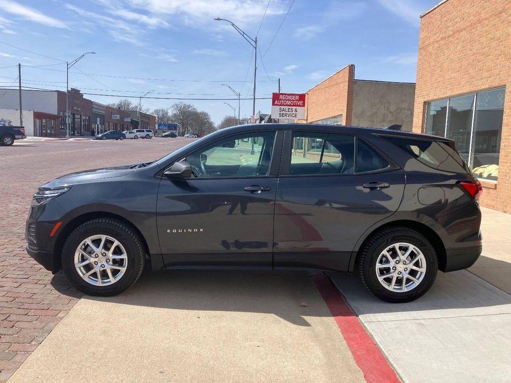 used 2022 Chevrolet Equinox car, priced at $17,250