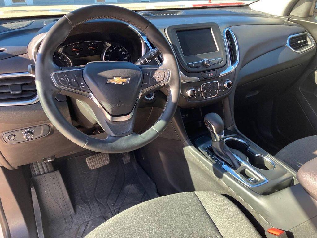 used 2024 Chevrolet Equinox car, priced at $22,995