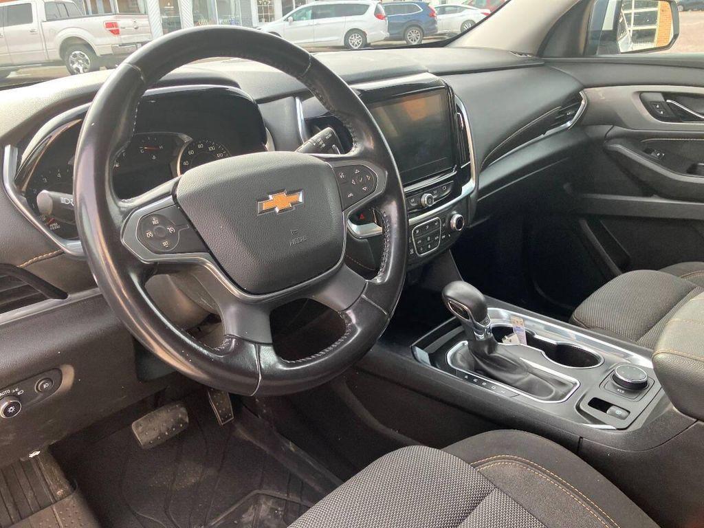 used 2021 Chevrolet Traverse car, priced at $17,995