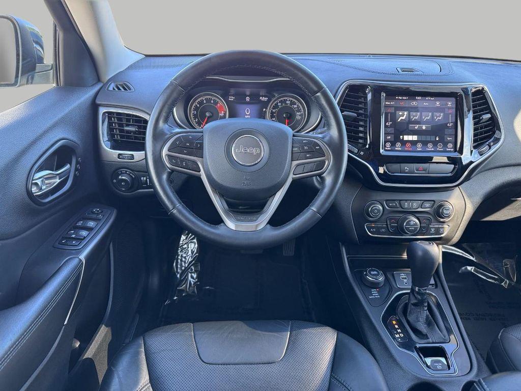used 2020 Jeep Cherokee car, priced at $18,353