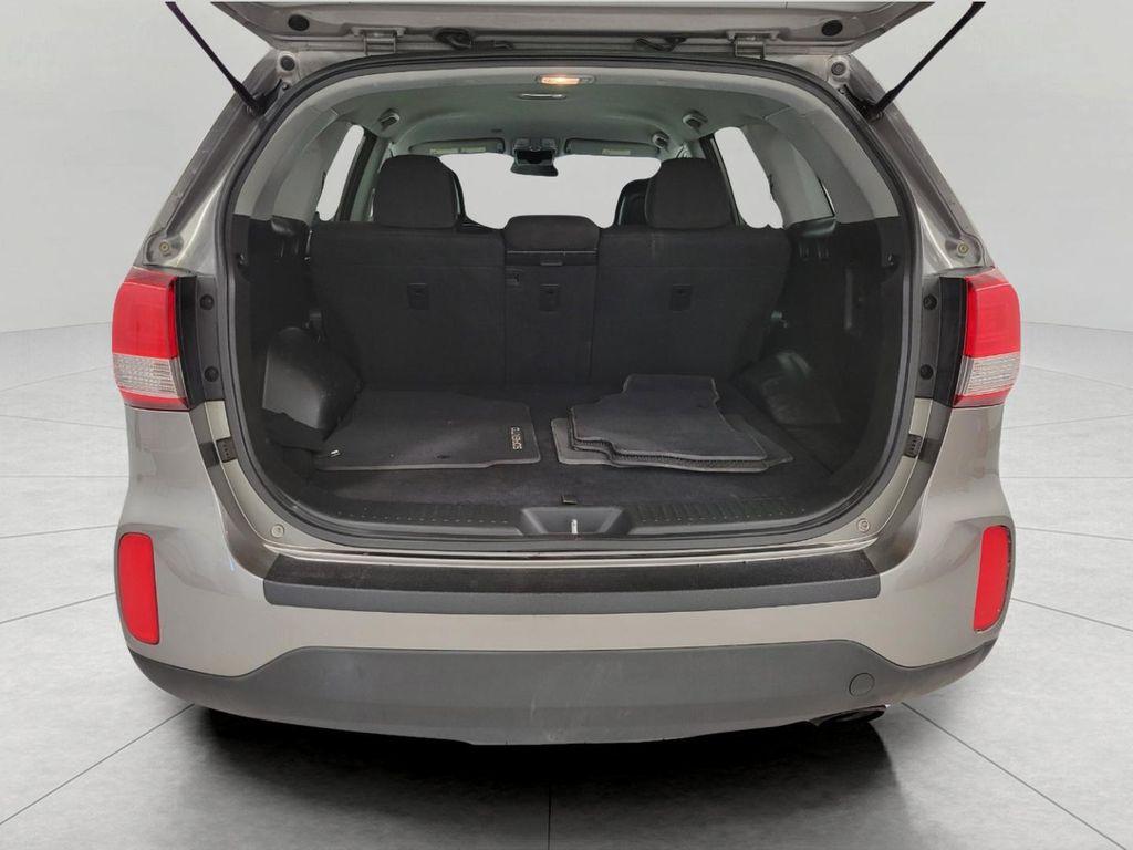 used 2015 Kia Sorento car, priced at $9,291