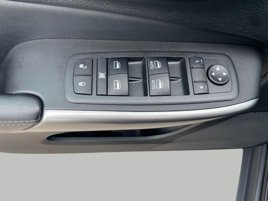 used 2021 Jeep Cherokee car, priced at $21,278
