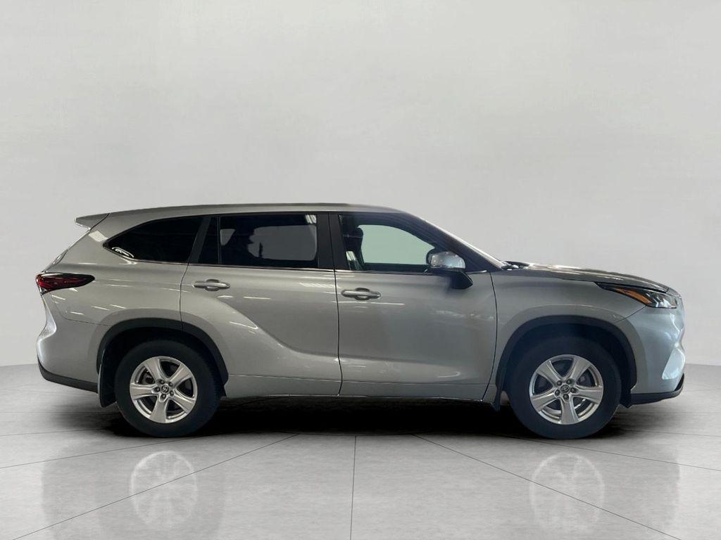 used 2024 Toyota Highlander car, priced at $45,468