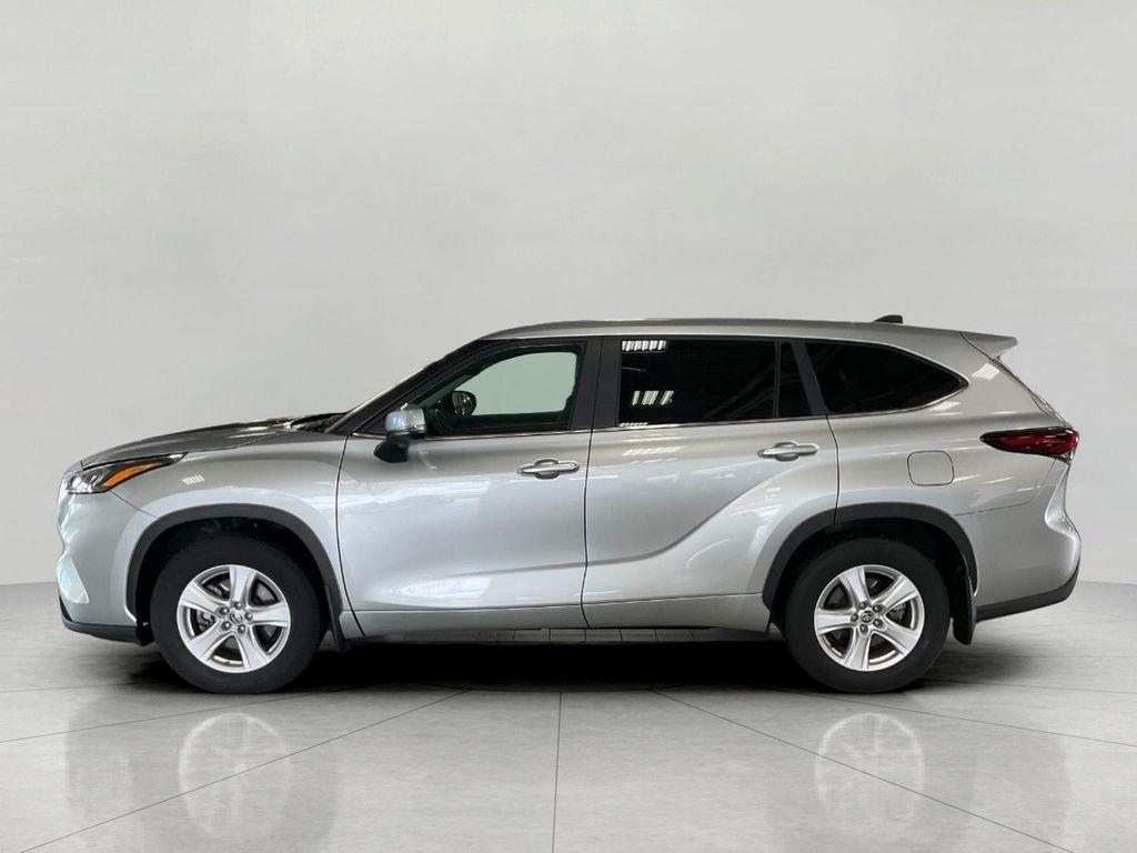 used 2024 Toyota Highlander car, priced at $45,468