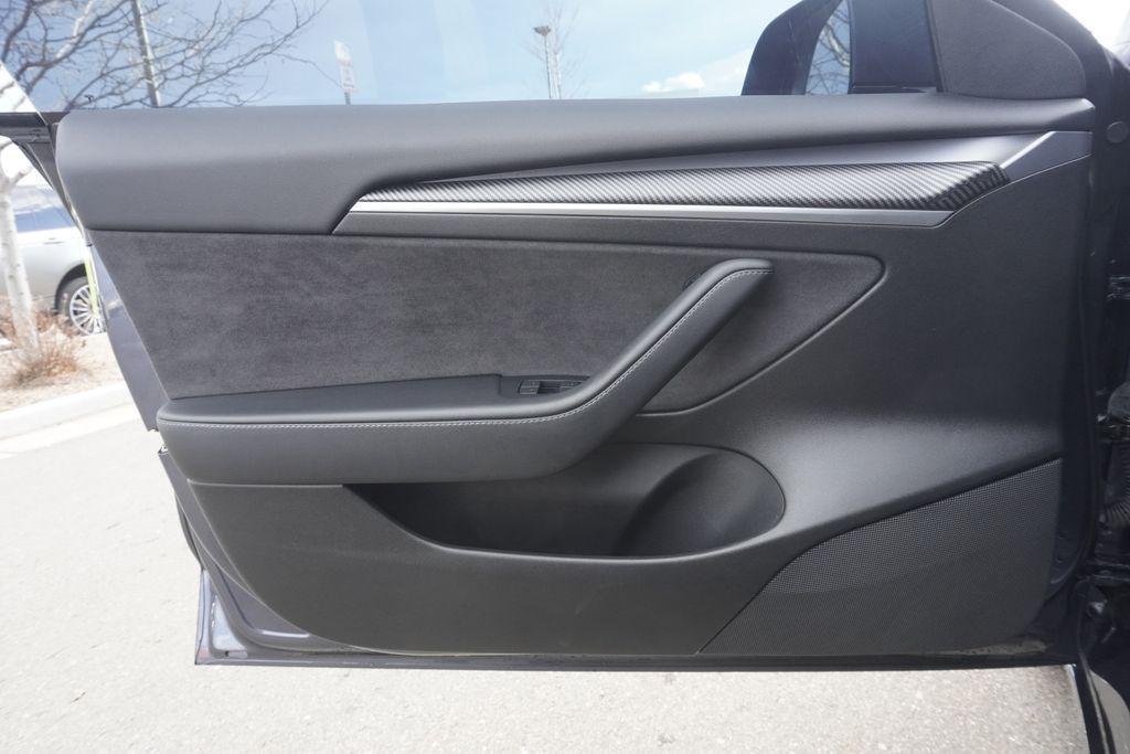 used 2022 Tesla Model 3 car, priced at $27,318