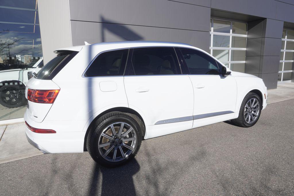 used 2019 Audi Q7 car, priced at $20,541