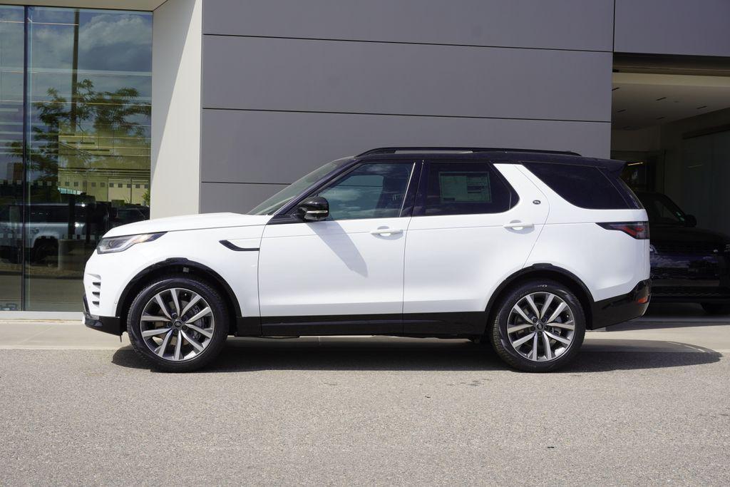 new 2026 Land Rover Discovery car, priced at $73,056