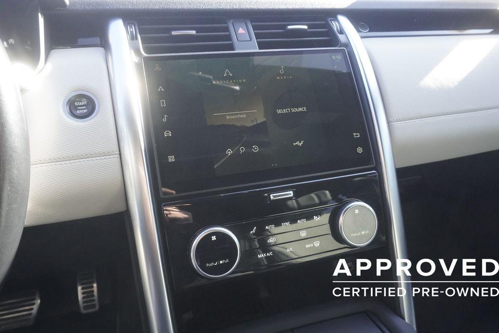 used 2022 Land Rover Discovery car, priced at $34,251