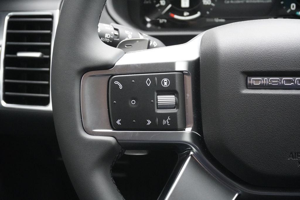 new 2026 Land Rover Discovery car, priced at $70,541