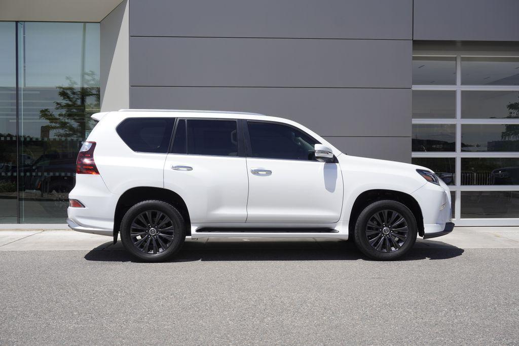used 2020 Lexus GX 460 car, priced at $42,583