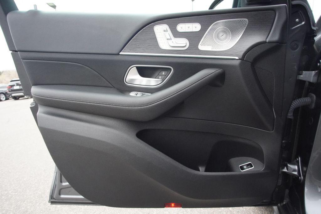 used 2022 Mercedes-Benz GLS 450 car, priced at $44,604