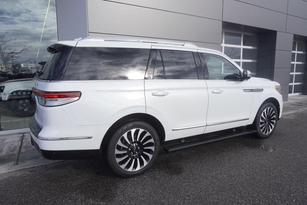 used 2024 Lincoln Navigator car, priced at $77,759