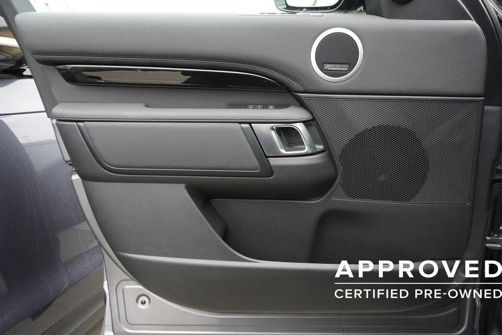 used 2025 Land Rover Discovery car, priced at $54,193