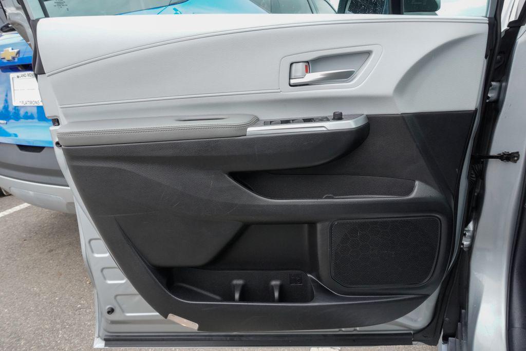 used 2025 Toyota Sienna car, priced at $43,615