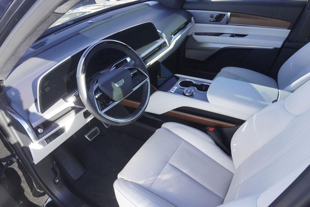 used 2026 Cadillac VISTIQ car, priced at $70,218