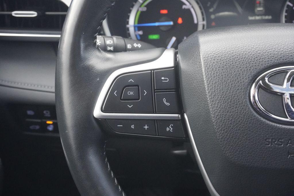 used 2022 Toyota Highlander Hybrid car, priced at $42,183
