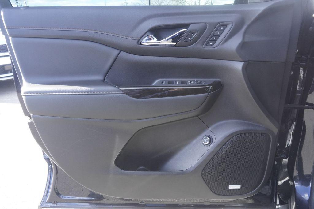 used 2022 GMC Acadia car, priced at $30,779