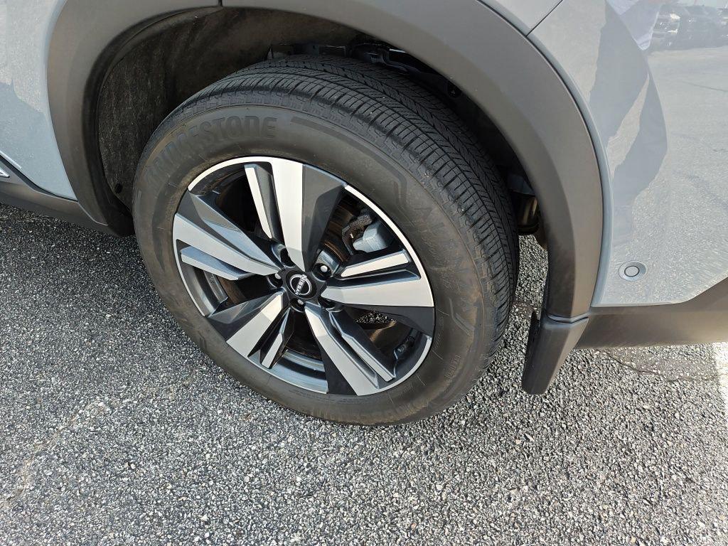 used 2023 Nissan Rogue car, priced at $28,604