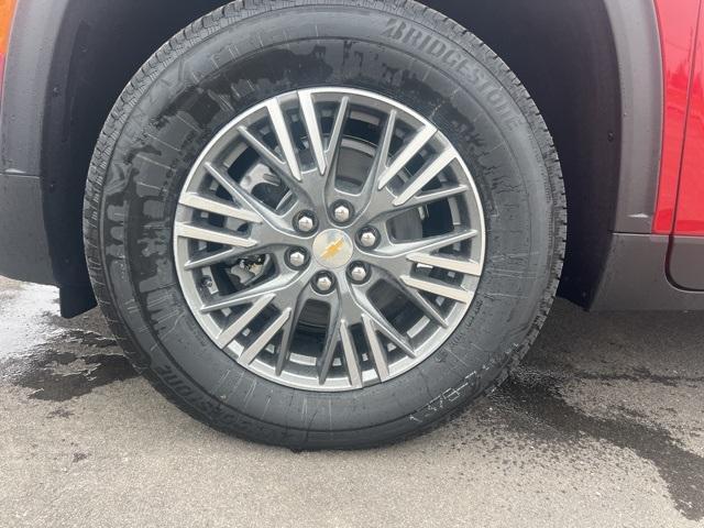 new 2026 Chevrolet Traverse car, priced at $42,915