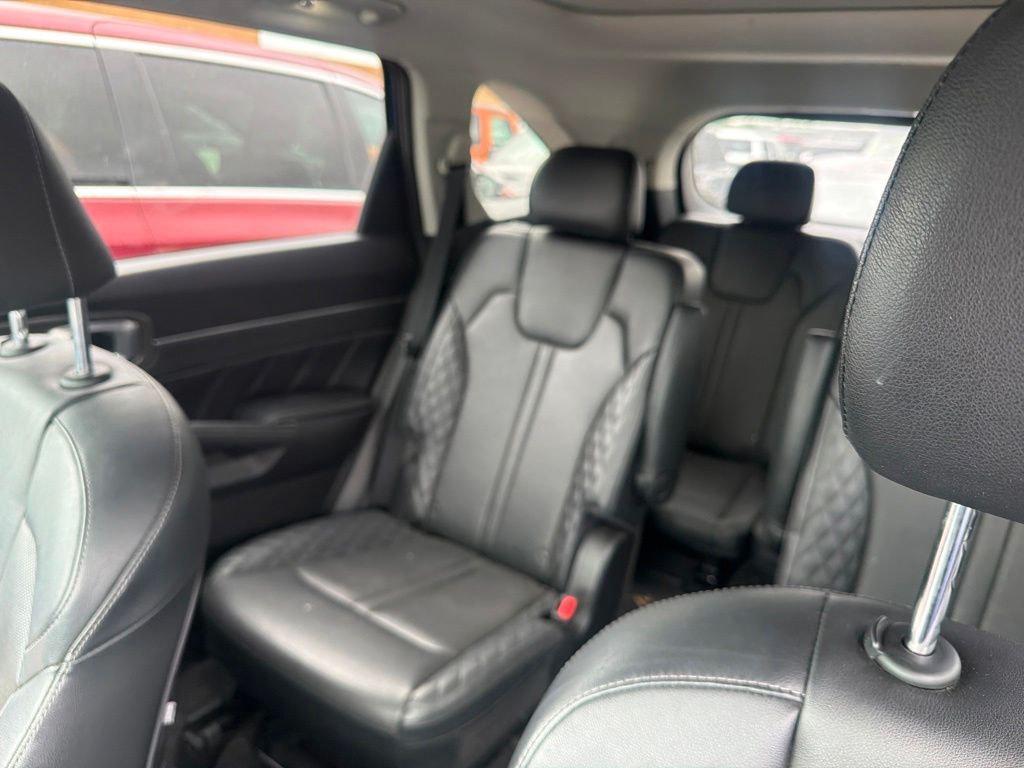 used 2021 Kia Sorento car, priced at $23,015