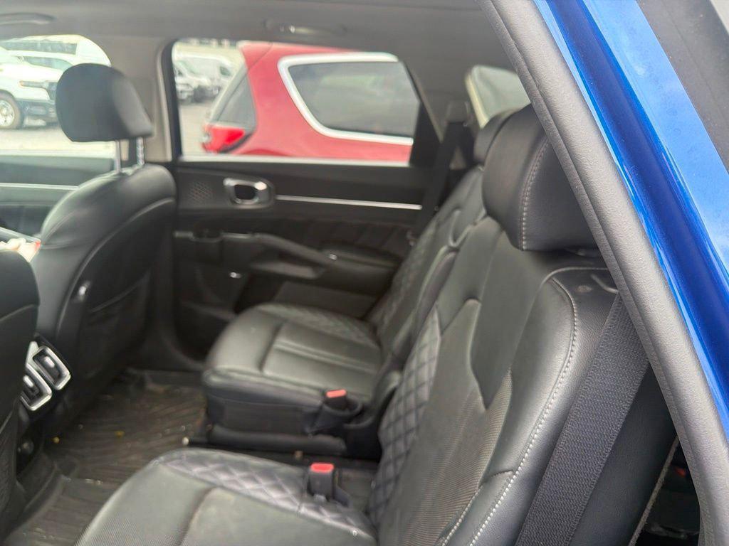 used 2021 Kia Sorento car, priced at $23,015