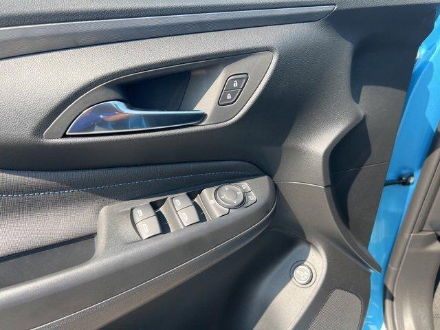 new 2025 Buick Envista car, priced at $28,809