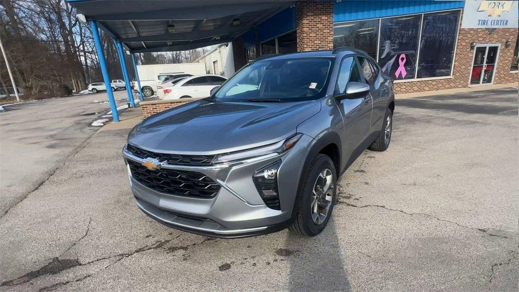 new 2026 Chevrolet Trax car, priced at $25,885