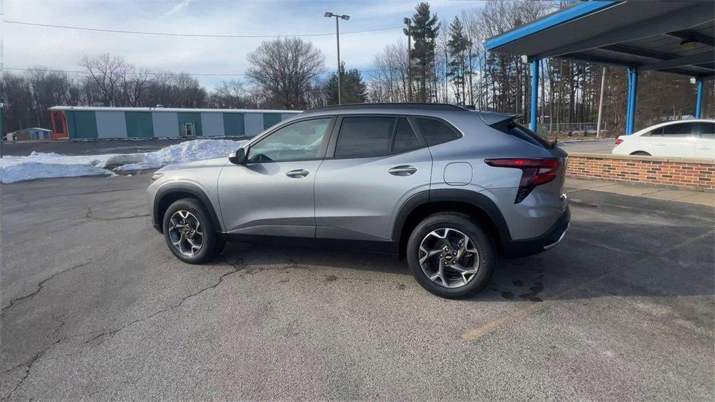 new 2026 Chevrolet Trax car, priced at $25,885