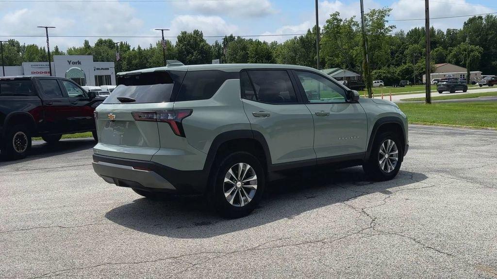 new 2026 Chevrolet Equinox car, priced at $31,978