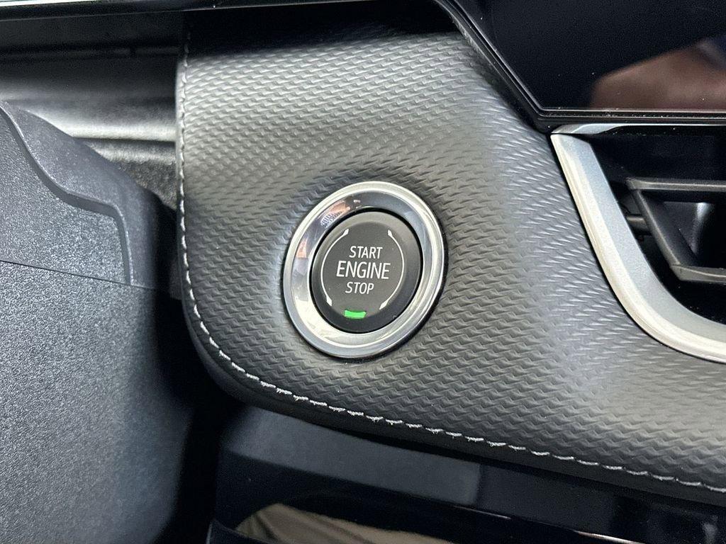 new 2026 Chevrolet Equinox car, priced at $31,978