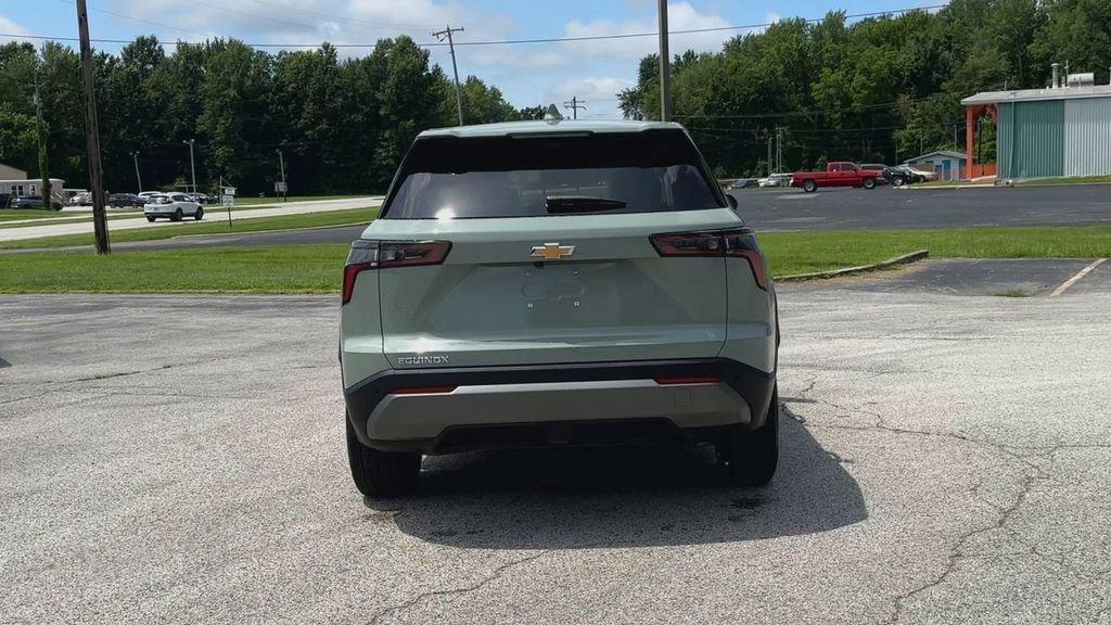 new 2026 Chevrolet Equinox car, priced at $31,978